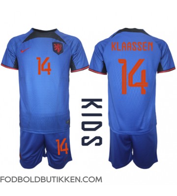 Holland Davy Klaassen #14 Udebanetrøje Børn VM 2022 Kortærmet (+ Korte bukser)
